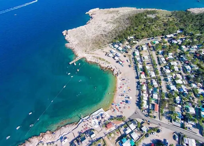 Apartamento With A - C In Dobrinj-insel Krk 53471 Dobrinj